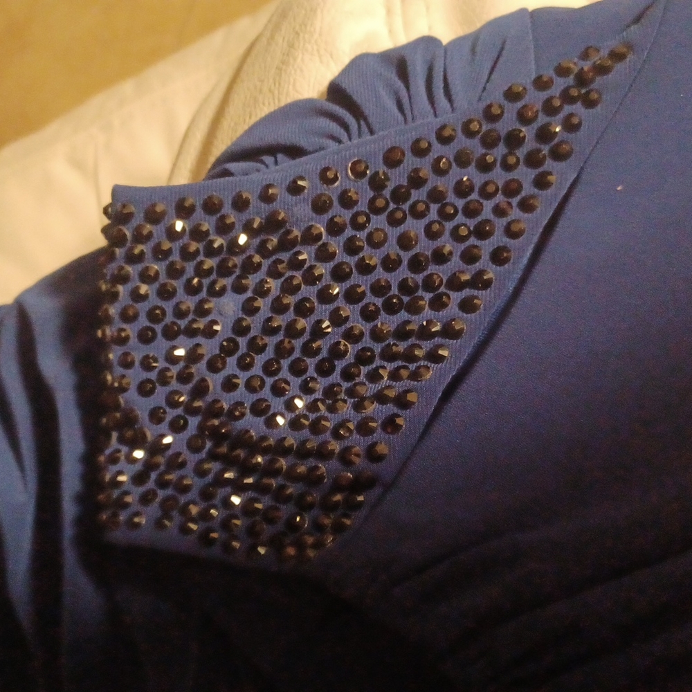 Cache Dress - Picture 13 of 14